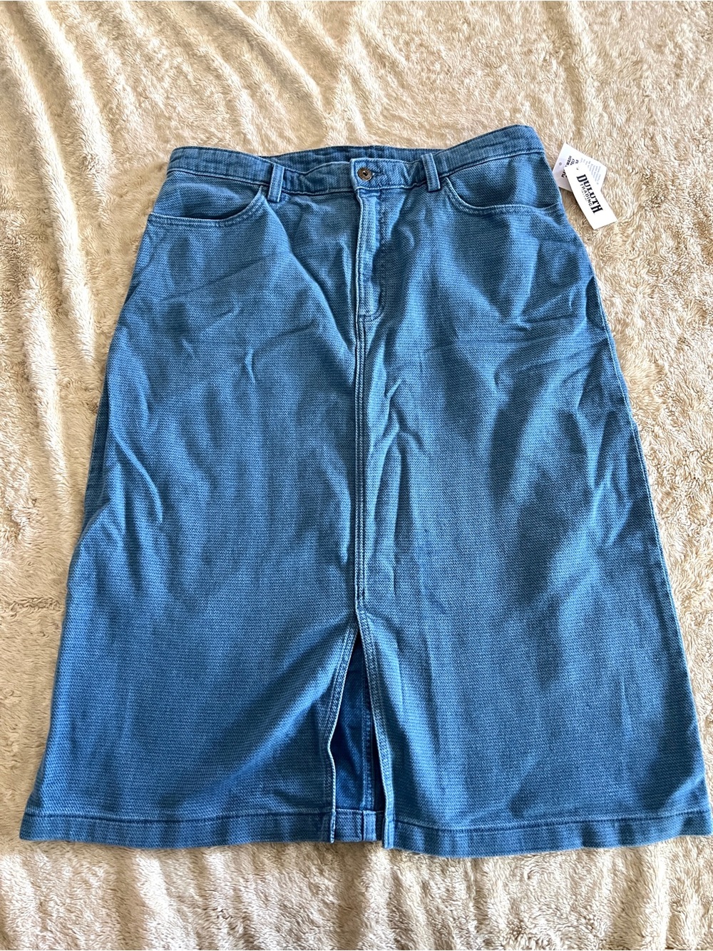 NWT DULUTH Woman's Blue Capri-Length Skirt Size 14